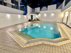 Sennett Avenue (D16), Semi-Detached #475861101